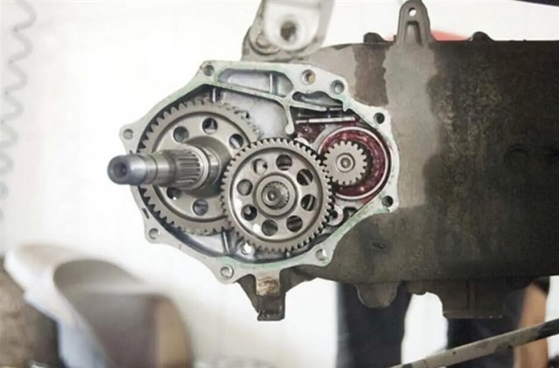 Khi không thay dầu lap cho xe, hậu quả sẽ như thế nào?