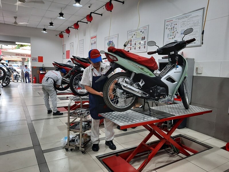 Bảo dưỡng xe máy thường xuyên