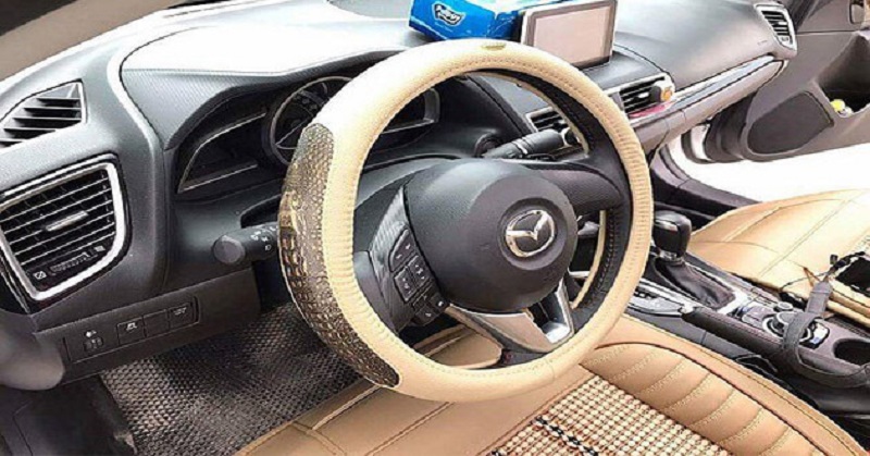 Cảm biến lùi và áp suất lốp