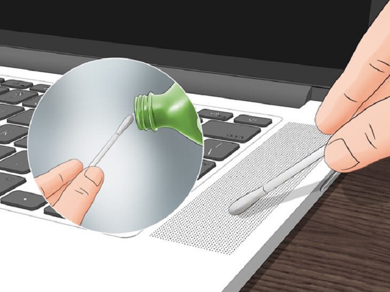 Vệ sinh laptop sạch sẽ 