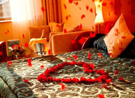 cach-trang-tri-phong-tan-hon-don-gian-ma-dep-lung-linh-3