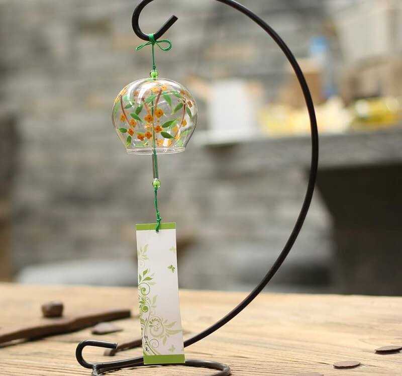 Chuông gió nên được treo ở không gian thông thoáng và có nhiều gió