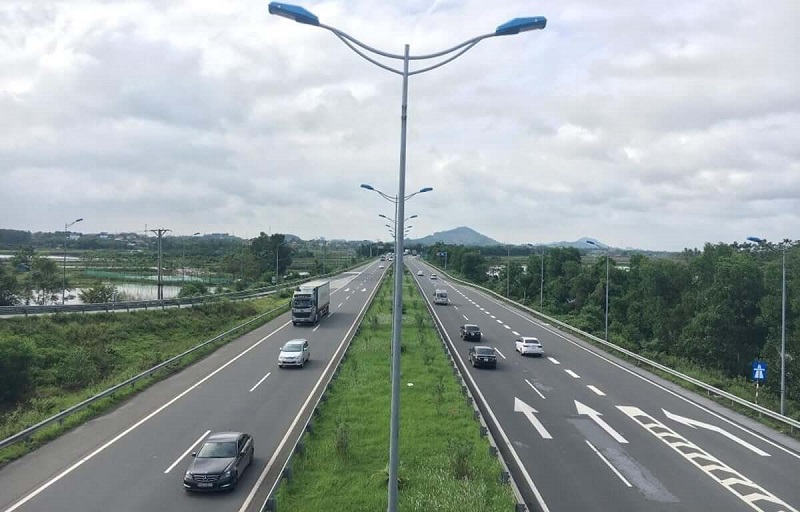 Xem xét các tiêu chí