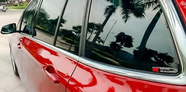 Dán phim cách nhiệt cho xe