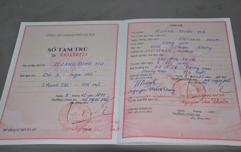 Theo quy định thì bạn cần đăng ký tạm trú dài hạn tại nhà mới