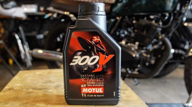 Nhớt Motul 300V 10W40 Factory Line