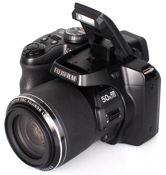fujifilm-finepix-s9400-3