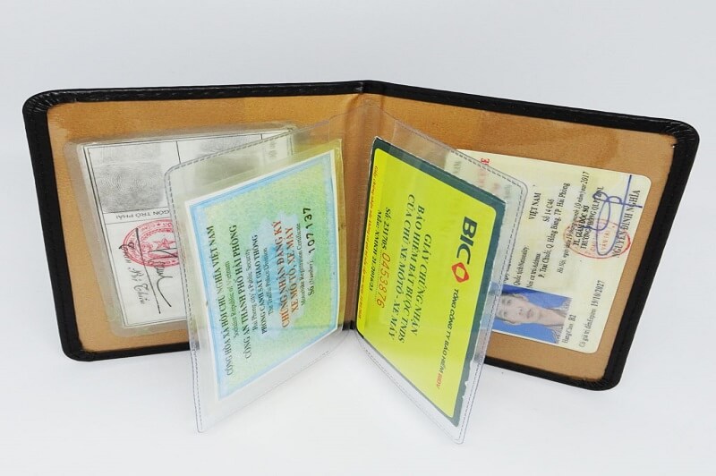 Cà vẹt là giấy đăng ký xe