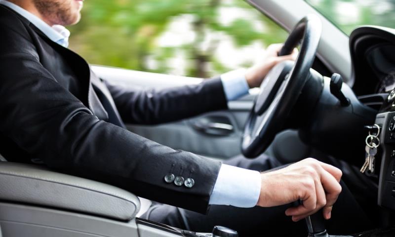 Kiểm tra hệ thống điện trên xe ô tô