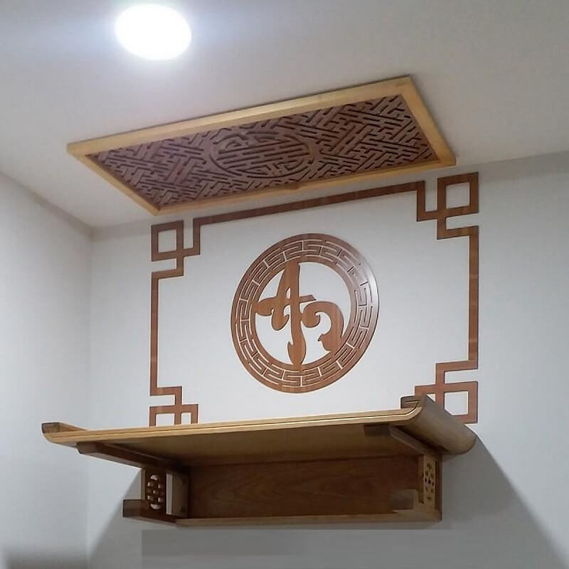 Hoa văn trên bàn thờ mang ý nghĩa tâm linh