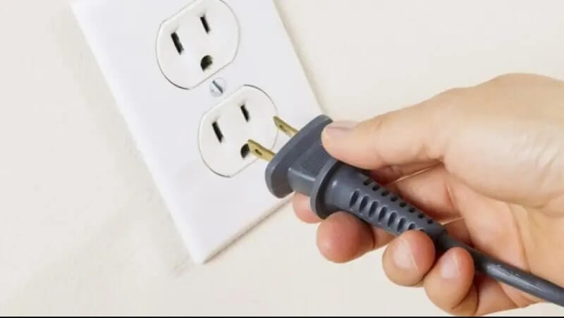 Không sạc xe điện cả đêm