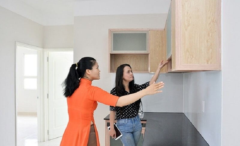 Kiểm tra kỹ hệ thống điện nước và nội thất bên trong căn hộ