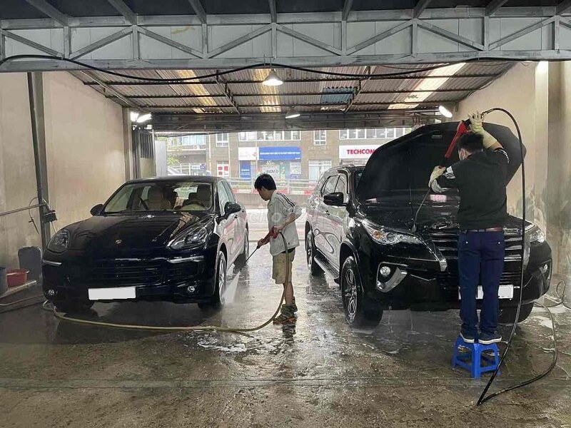 Vị trí thuê mặt bằng cho tiệm rửa xe ô tô