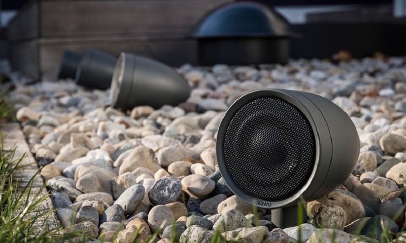 Loa vệ tinh ngoài trời