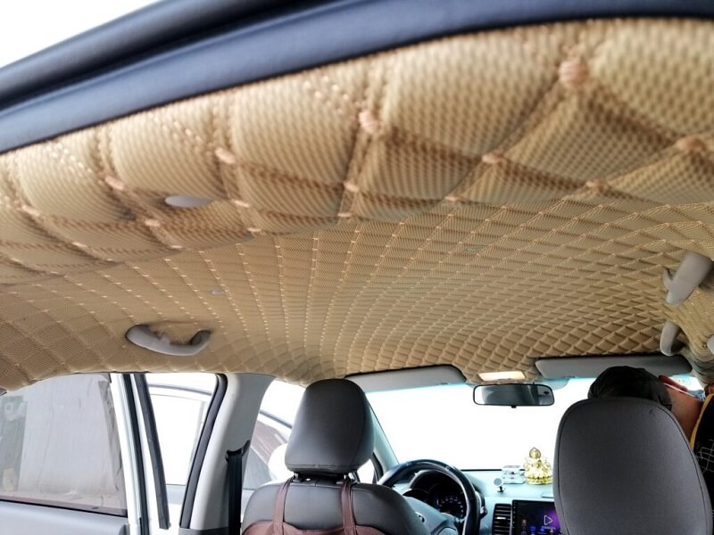 Bọc trần giúp ngăn cản thấm nước và hạn chế ẩm mốc trần xe