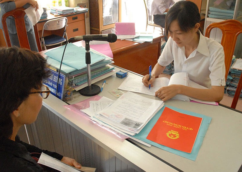 Người thân có cần có mặt không