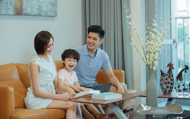 Dán bùa trấn nhà để bình an