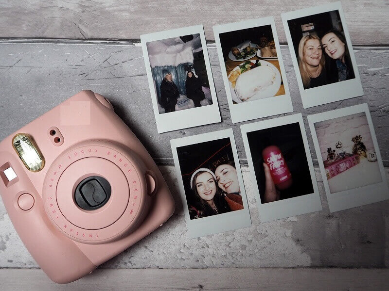 Máy ảnh lấy liền chịu nhiều tác động từ nhiệt độ