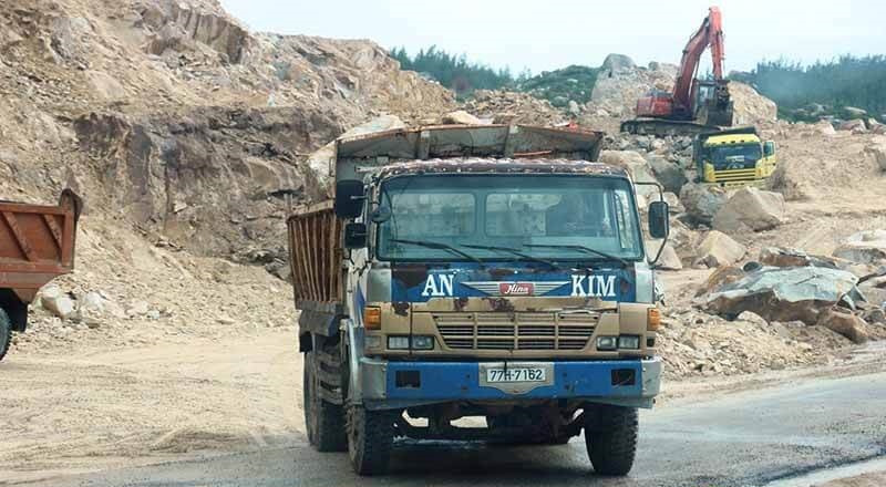 Xe tải trở hàng có niên hạn tối đa là 25 năm