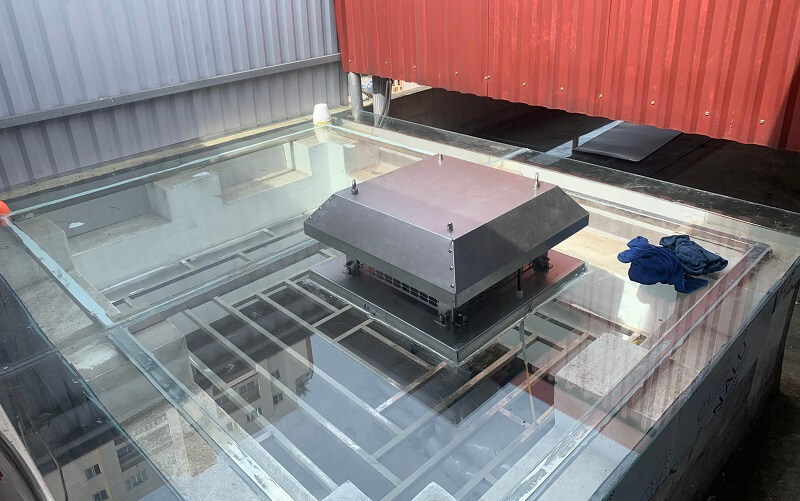 Quạt hút mái kết hợp giếng trời là giải pháp thông gió tối ưu