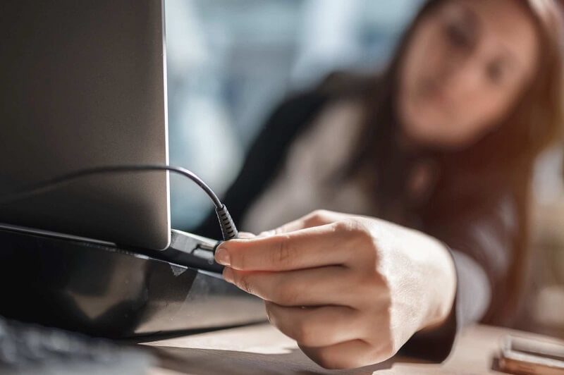 Cắm sạc đúng quy chuẩn