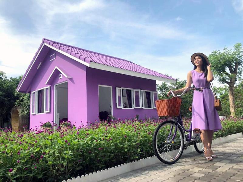 Sơn màu tím cho ngoại thất mang vẻ tinh tế và thơ mộng