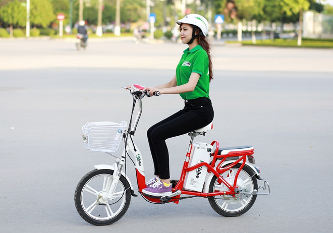 sử dụng xe đạp điện