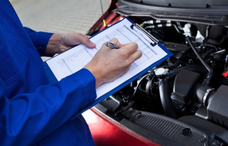 Tiếp nhận công việc sửa chữa xe ô tô