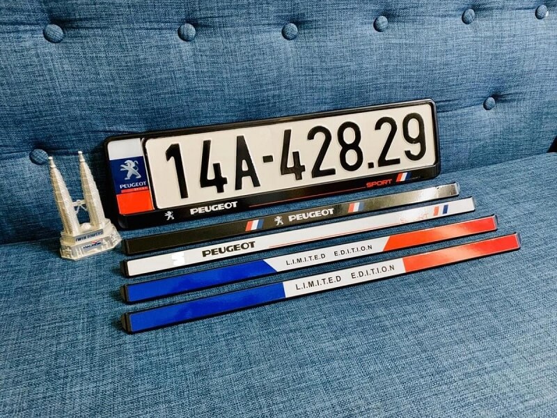 Tính nút xe để biết biển số xe đẹp hay xấu