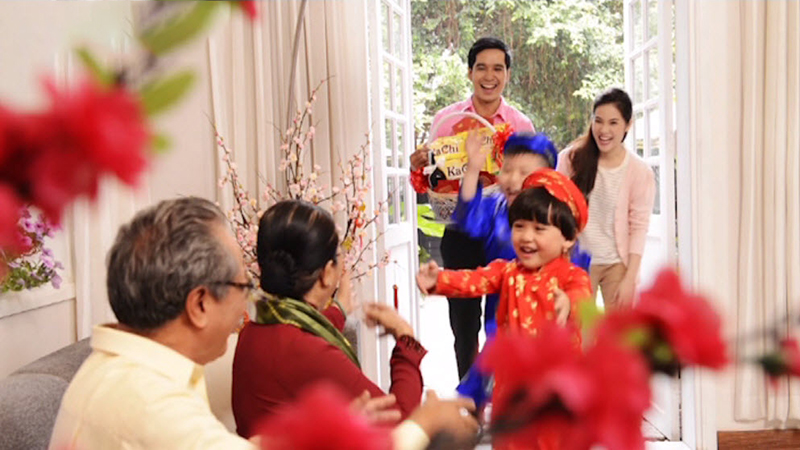 Tự xông đất nhà mình có được không