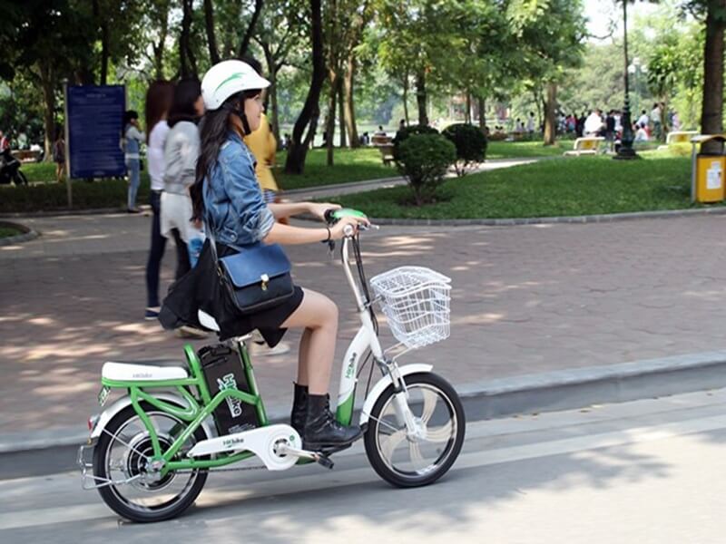 Xe đạp điện thích hợp di chuyển trên quãng đường ngắn