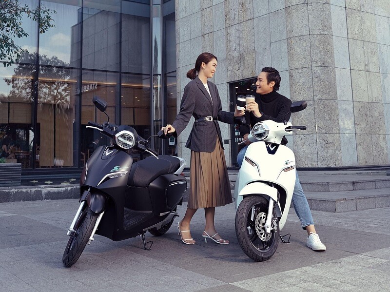 Xe máy điện có vận tốc tối đa lớn hơn xe đạp điện