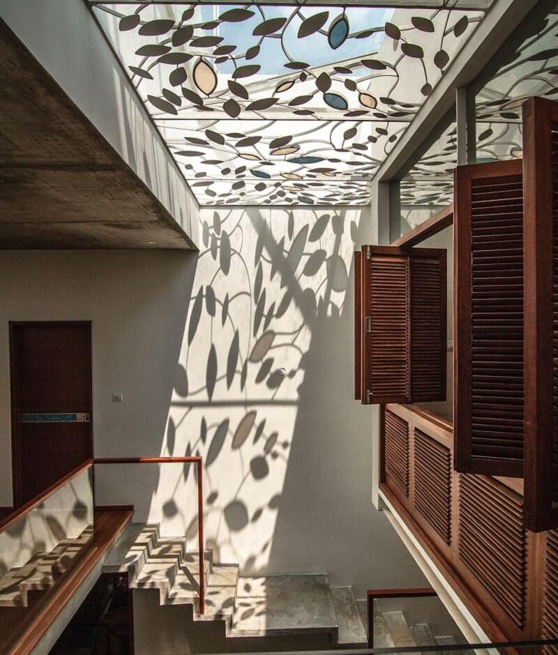 Lựa chọn vật liệu làm giếng trời cẩn thận