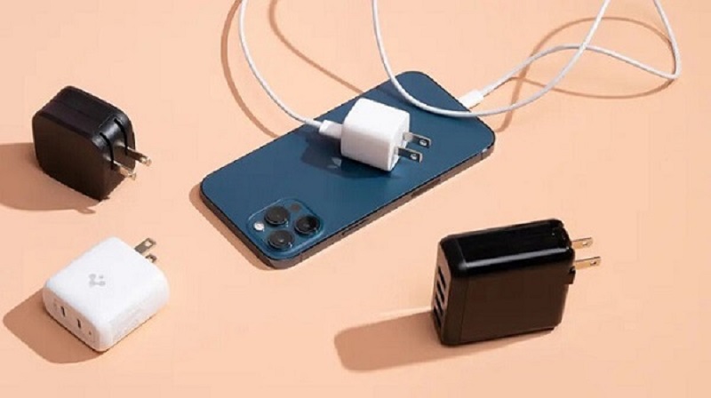 Sử dụng sạc chính hãng