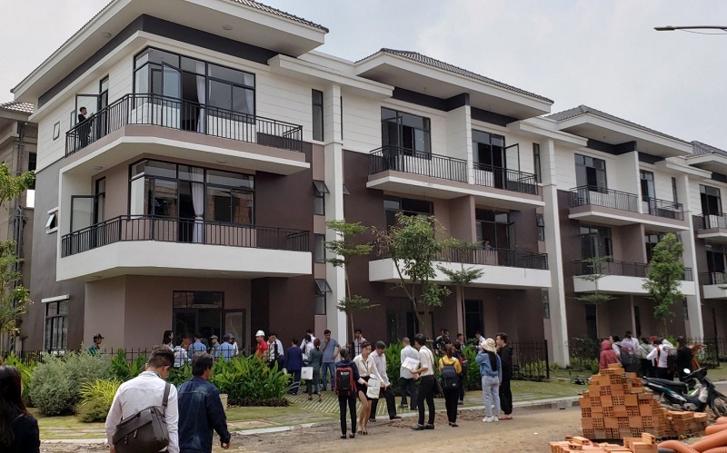 Vì sao nhà liền thổ tăng giá mạnh