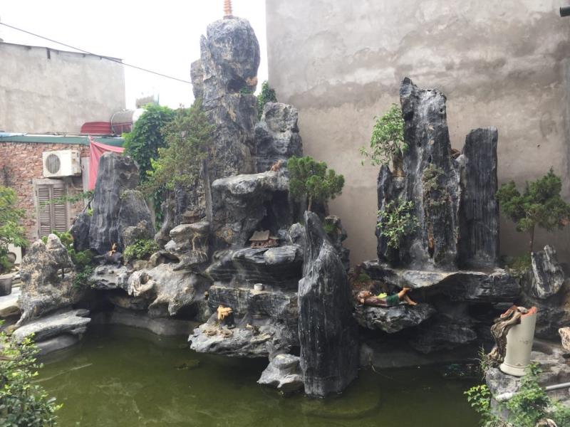 Vị trí đặt hòn non bộ trước nhà theo hướng mang tới điều tốt lành
