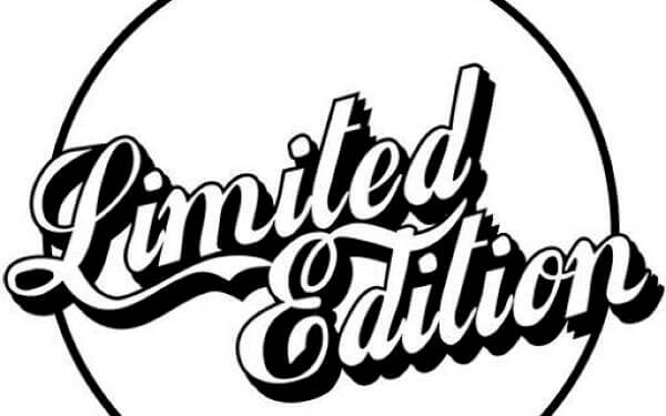 Là phiên bản xe số lượng có hạn