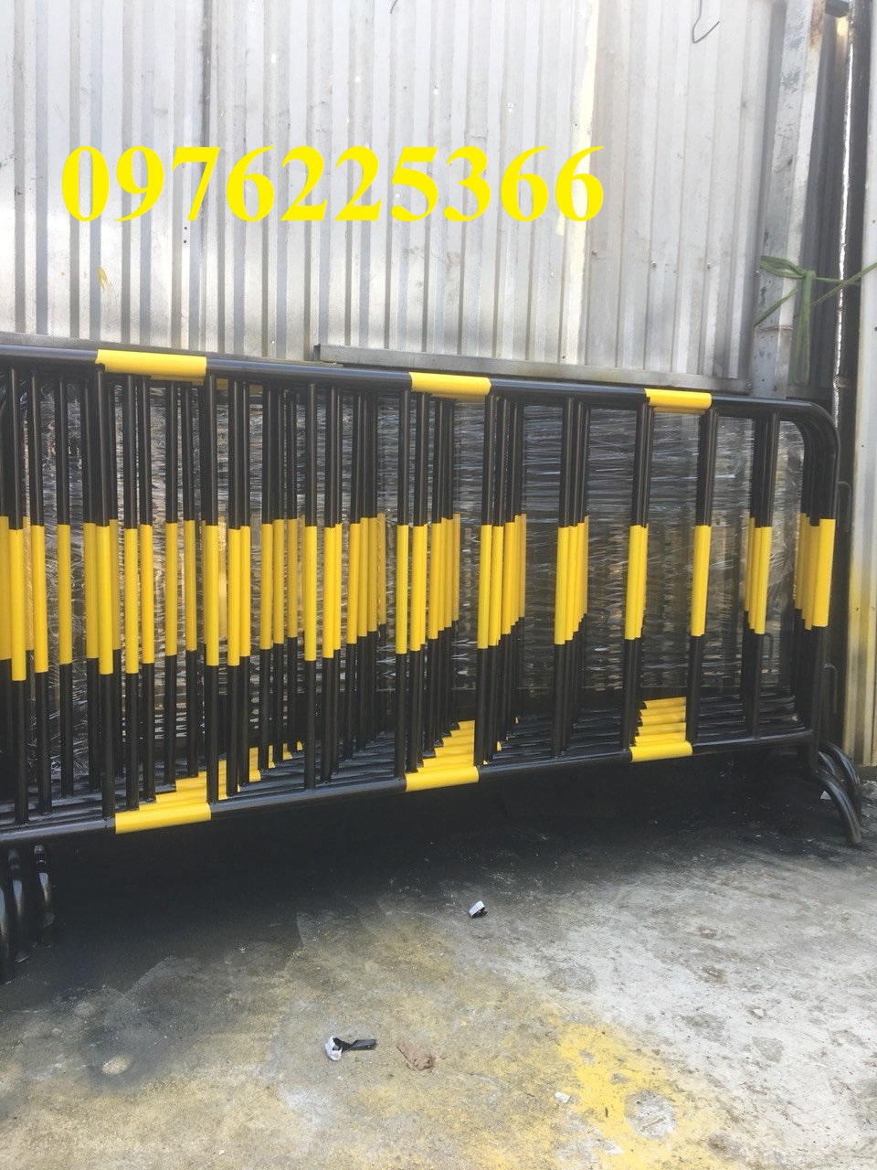 Hàng rào di động 1,2m x2m giá ưu đãi cuối năm 2022