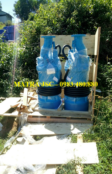 M&aacutey bơm ch&igravem cấp tho&aacutet nước cột &aacutep cao giá tốt nhất - LH8110