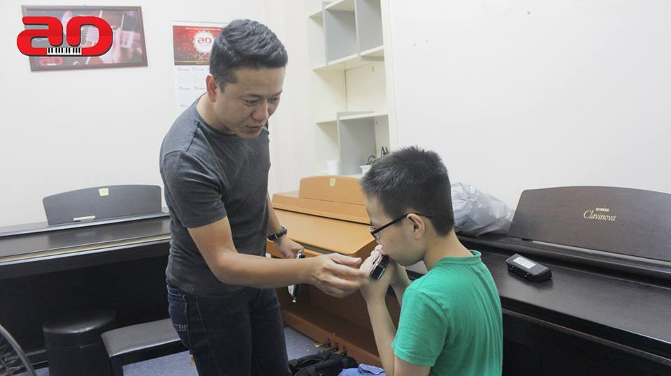 ADAM Tuyển sinh và đào tạo bộ môn kèn Harmonica