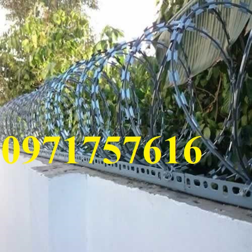 Dây thép gai hình dao,kẽm gai lưỡi dao giá rẻ