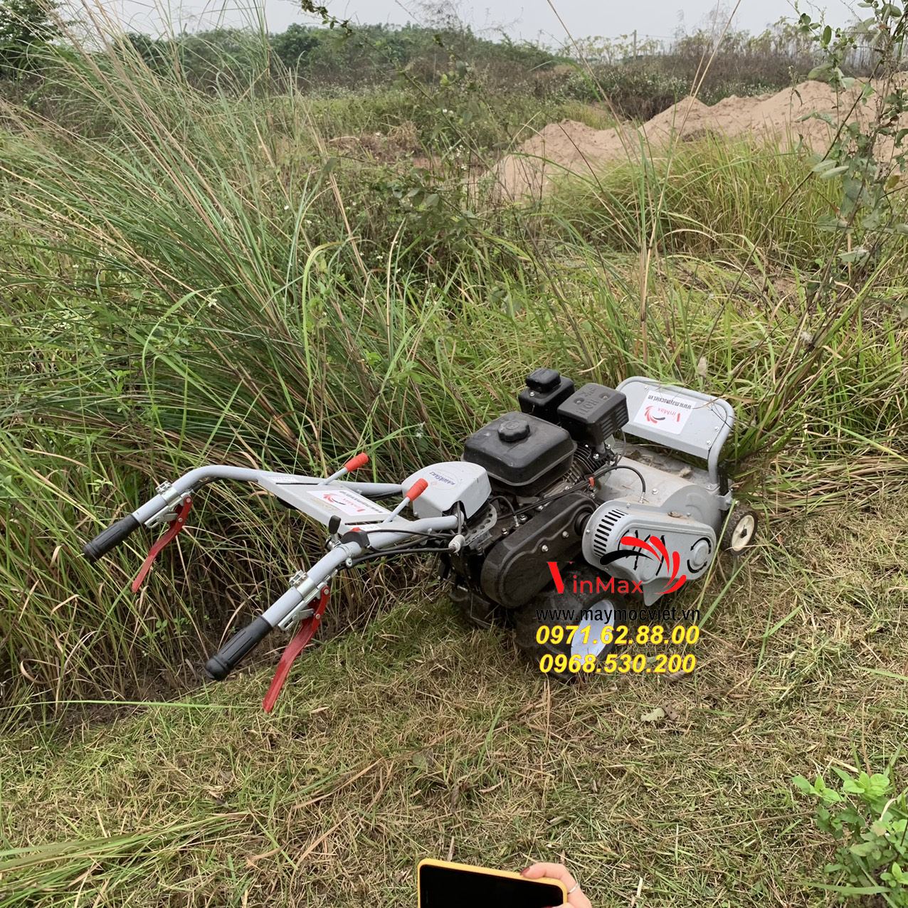 Phân phối máy cắt cỏ lưỡi văng Kawsaki VMTB70