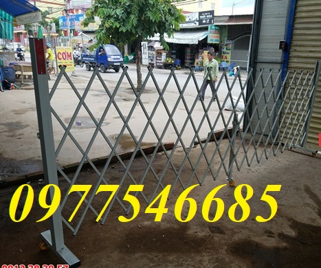 Hàng rào xếp sắt có bánh xe -Xường sản xuất hàng rào xếp di động