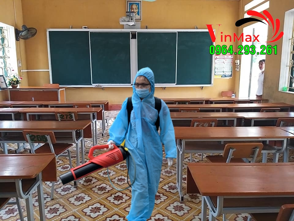 [GIẢM NGAY 100K] Máy phun cloramin B khử khuẩn trường học ở Chương Mỹ