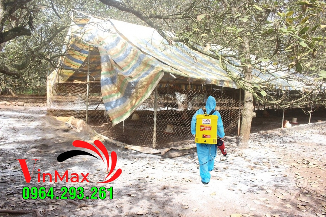 Máy phun sát trùng chuồng nuôi phòng tránh bệnh cúm tai Phú Thọ