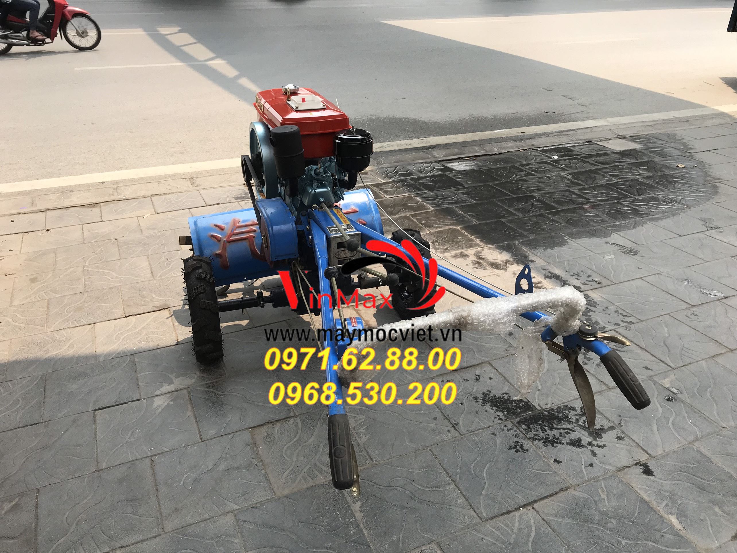 Máy cày bừa chạy dầu giá rẻ tại hà Nội bảo hành 12 tháng