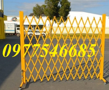 Hàng rào xếp sắt có bánh xe,hàng rào xếp di động kéo tay giá rẻ