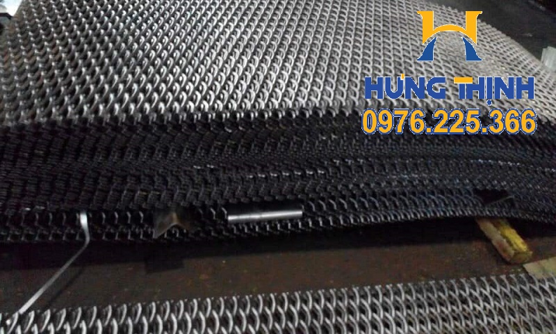 Lưới thép hình thoi,lưới kéo giãn XG ,lưới trang trí hình thoi