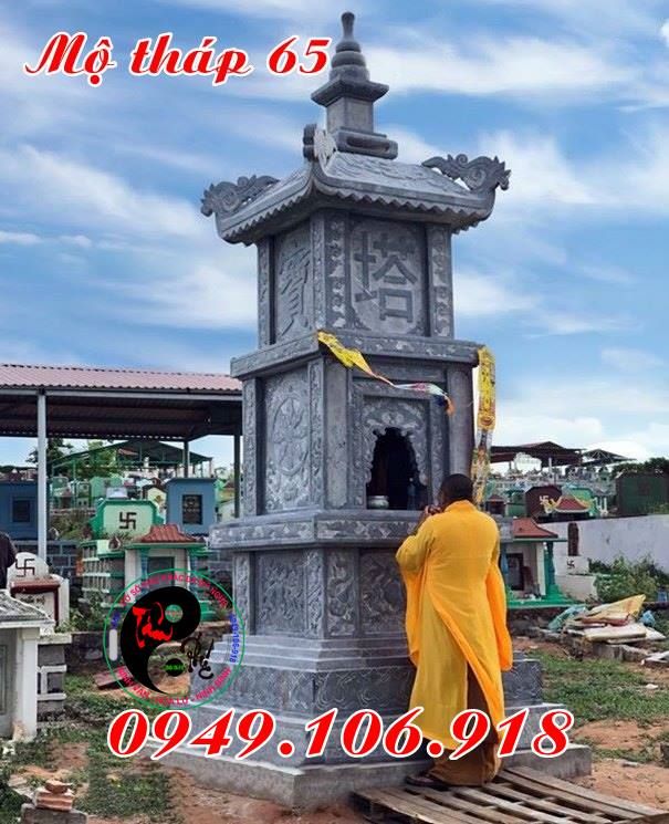 Xây mộ tháp đá tự nhiên để tro cốt.