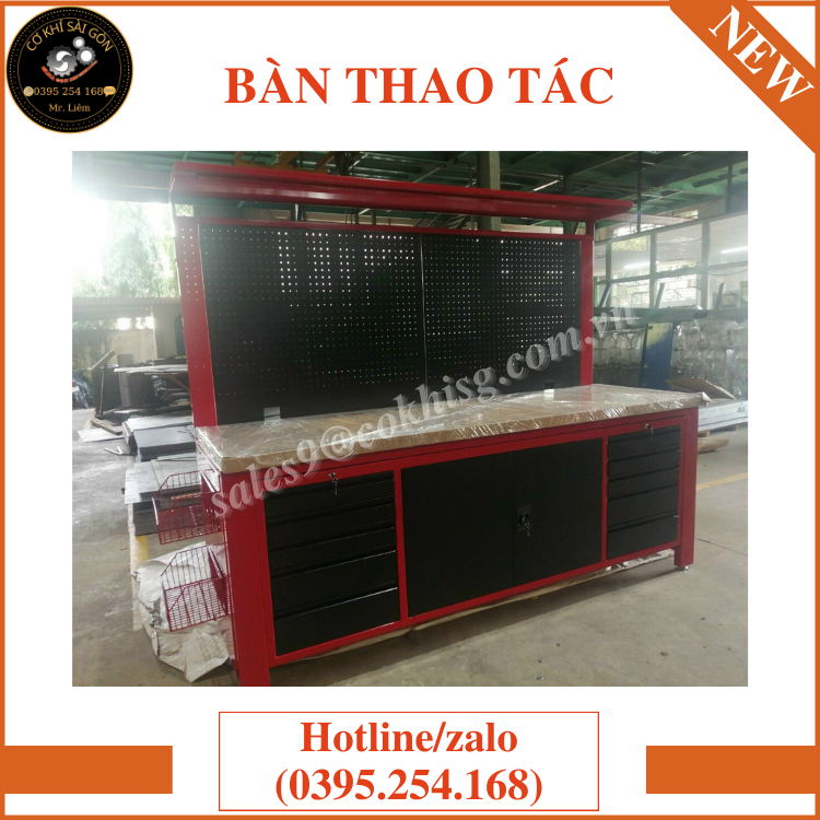 Bàn thao tác cơ khí chuyên dụng trong công nghiệp